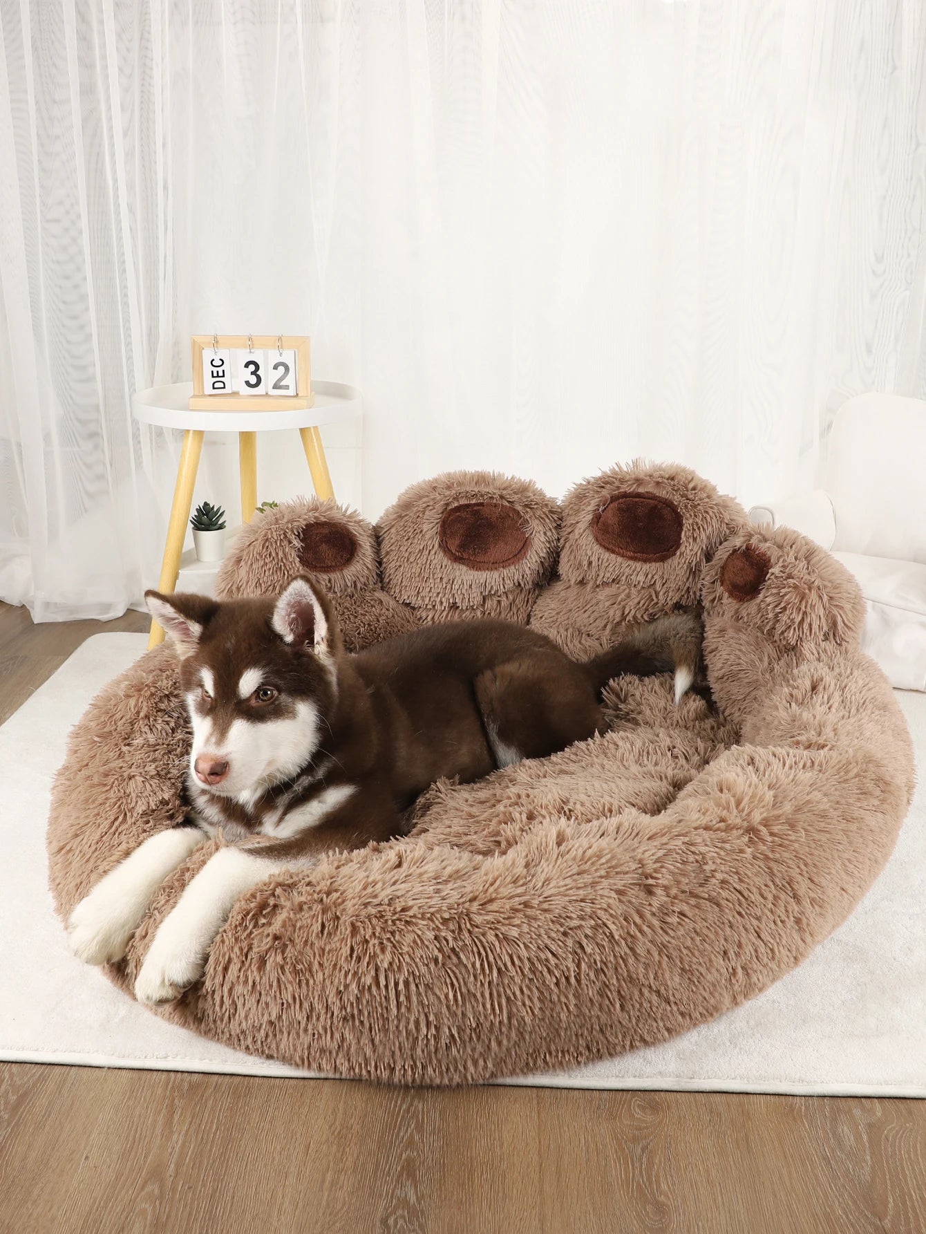 Bear Paw Shape Dog Bed Sofa